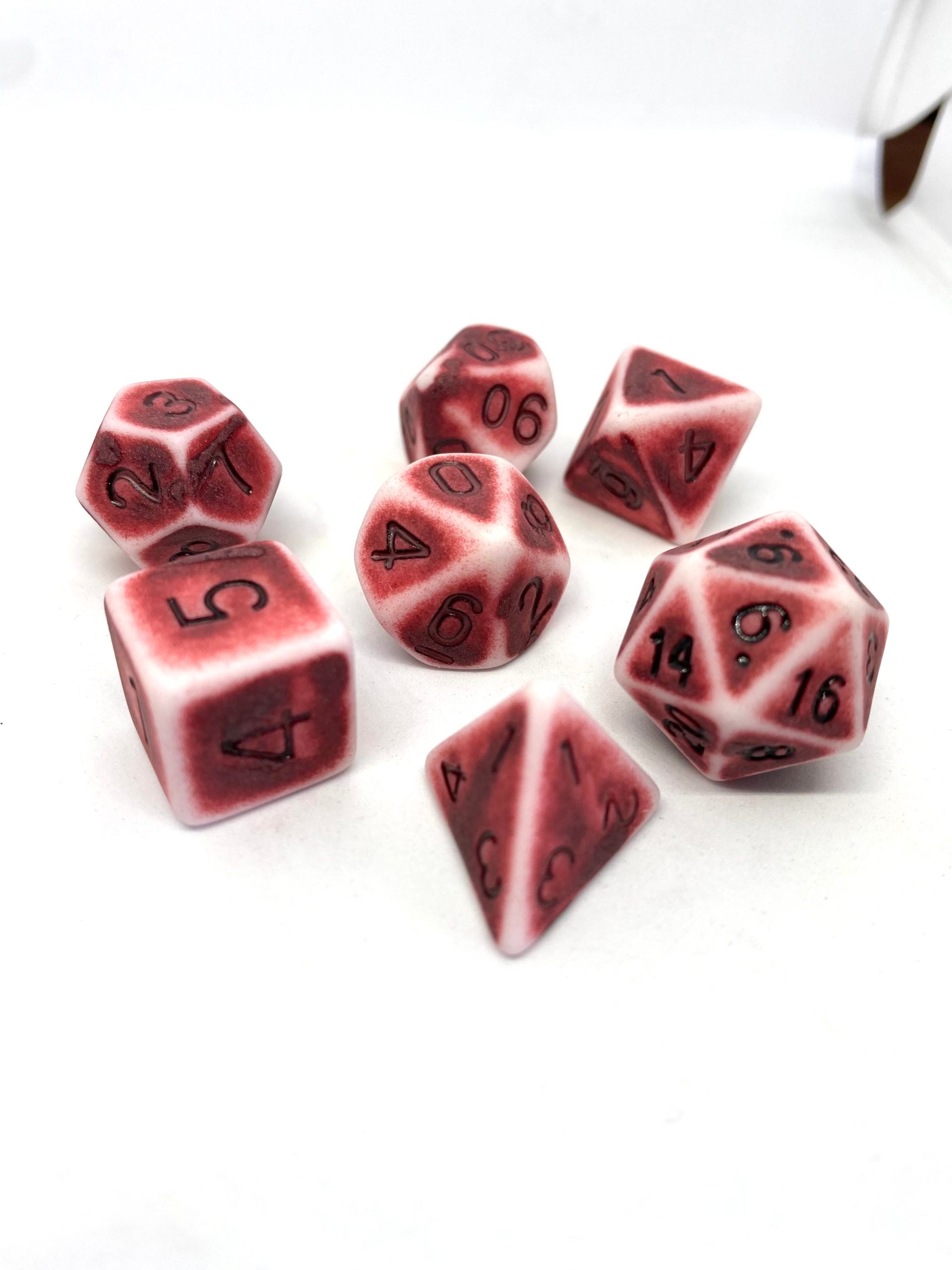 dice4friends-7-teiliges-rpg-w-rfel-sets-ancient-flintstone-red-7er image 2