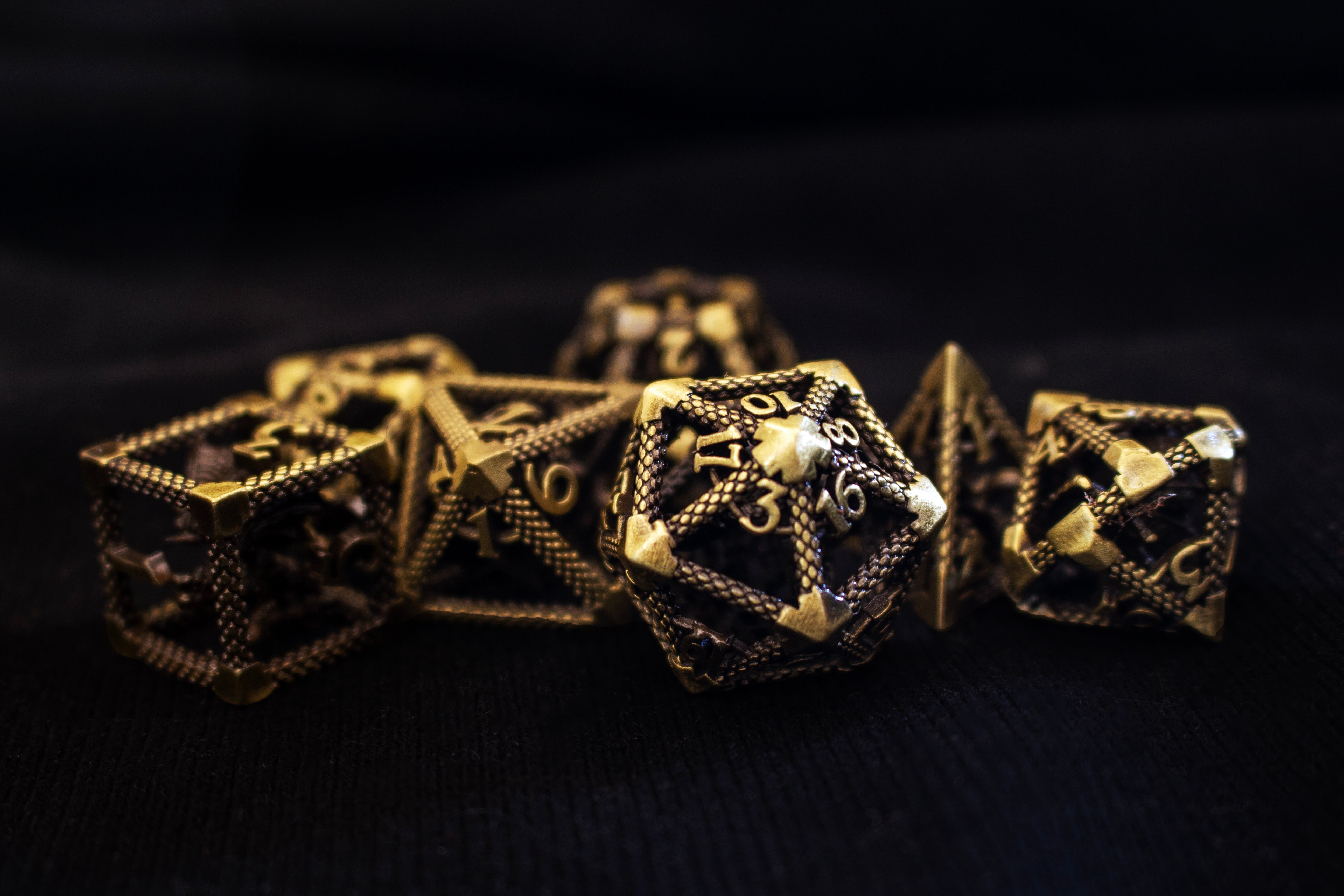 drawlab-metal-dice-sets-hollow-dragons-gold-metallw-rfel-7er image 1