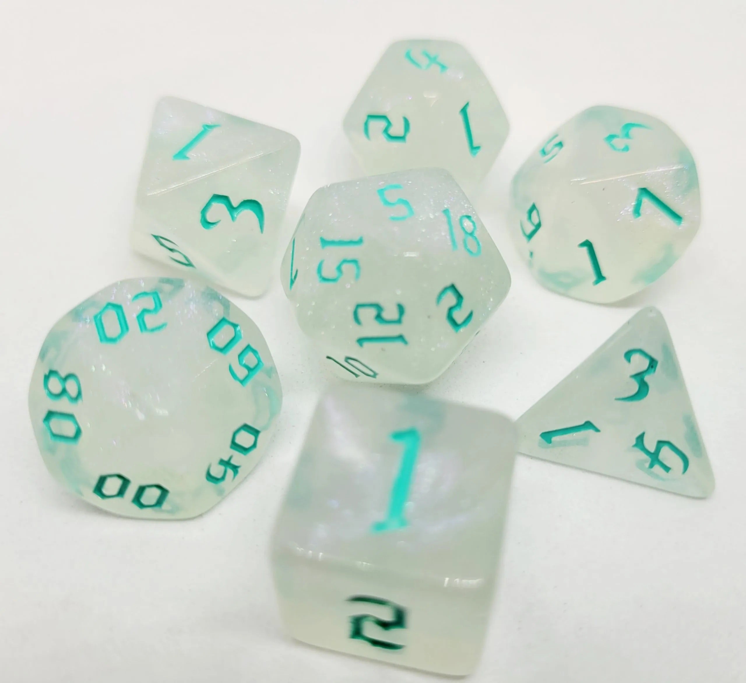 dice4friends-7-teiliges-rpg-w-rfelset-galaxy-milky-shine-petrol image 1