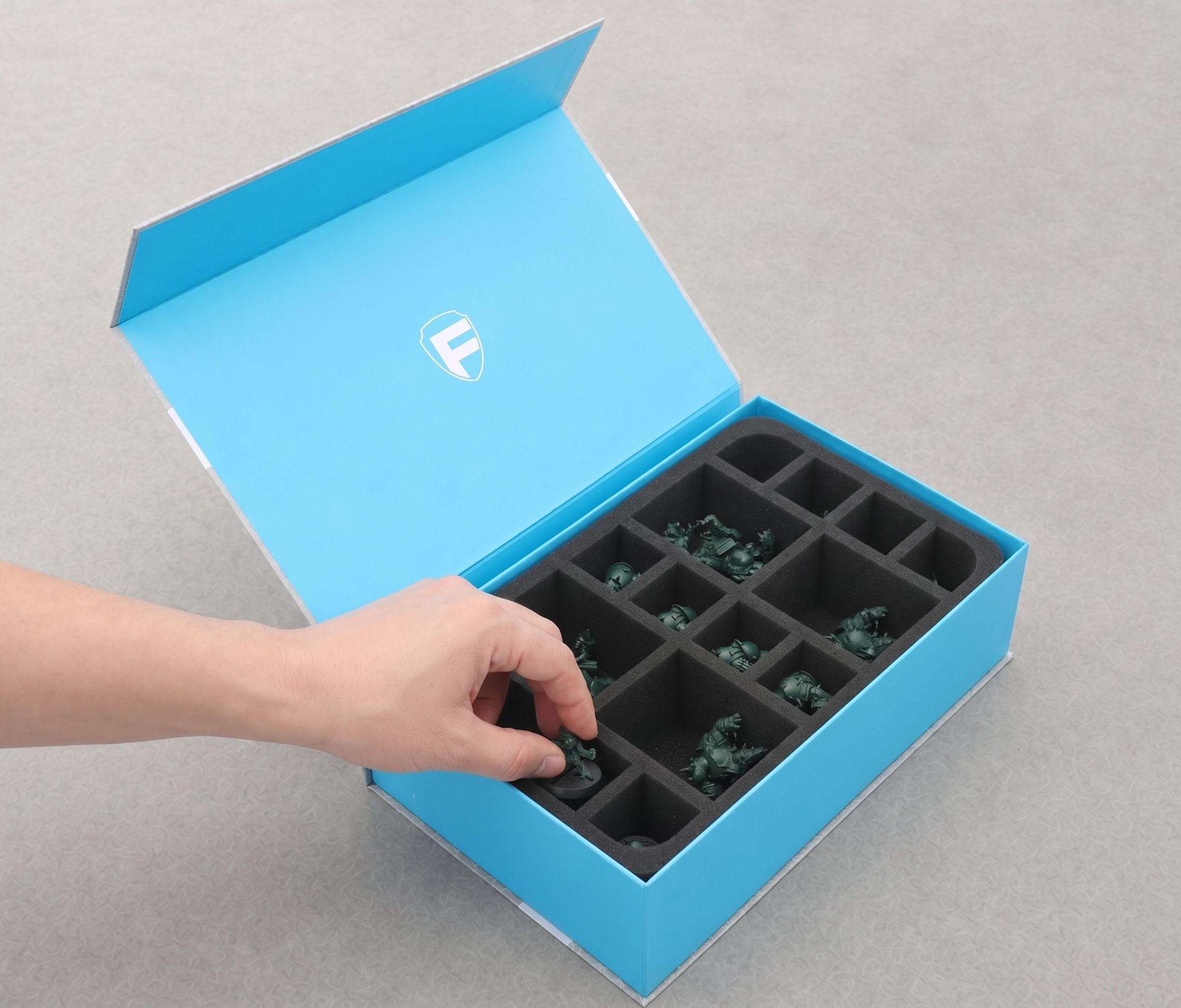 feldherr-magnetic-box-blau-blood-bowl-thunder-valley-16-f-cher image 3