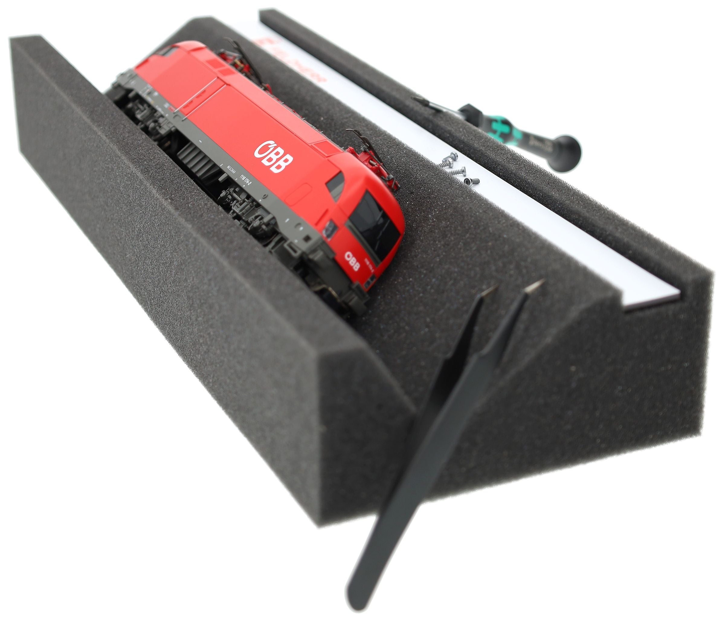 feldherr-model-train-lokliege-h0-00-magnetleiste-360-mm-wartung image 4