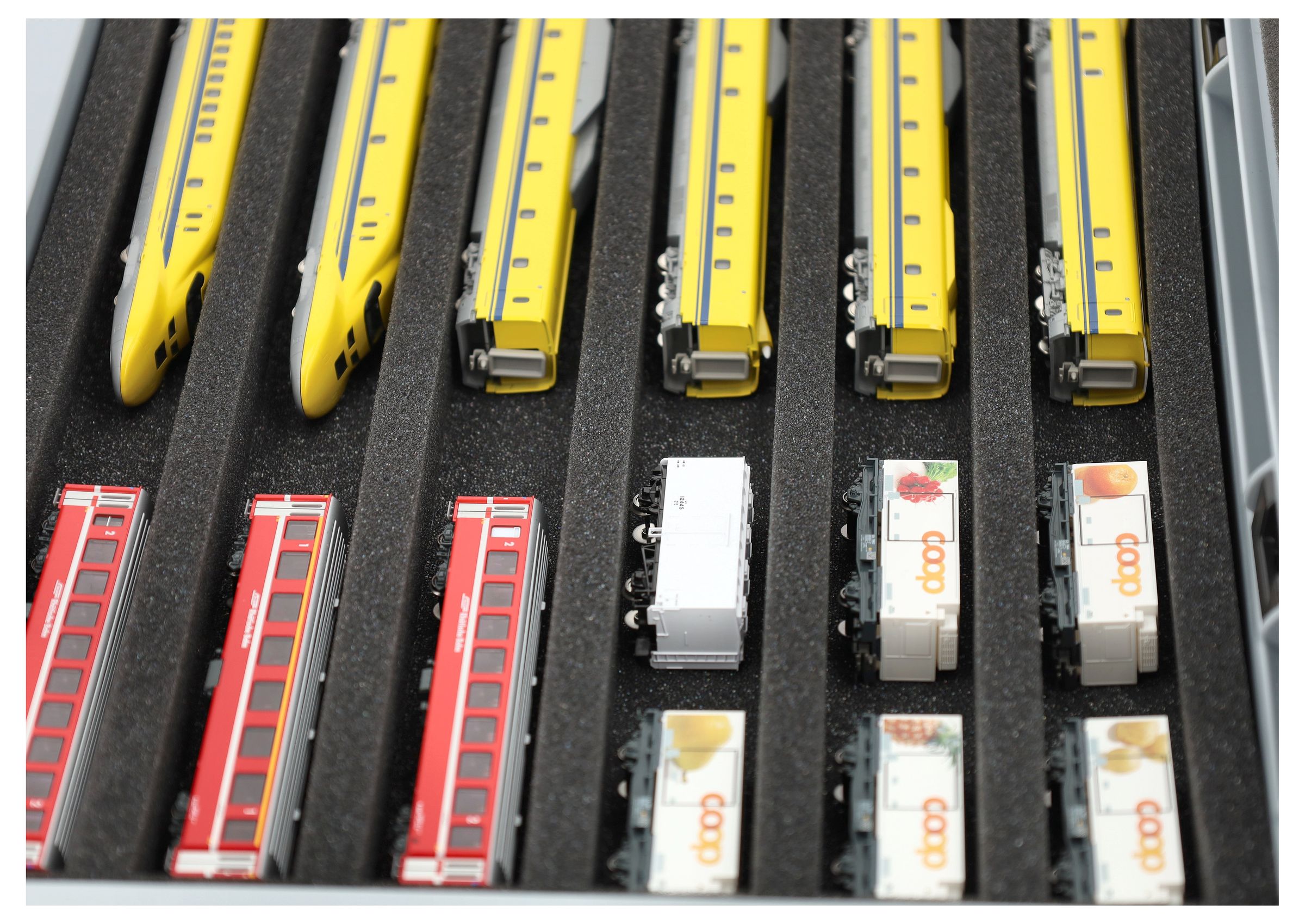 feldherr-model-train-eurobox-set-spur-n-box-6-f-cher-liegend image 7
