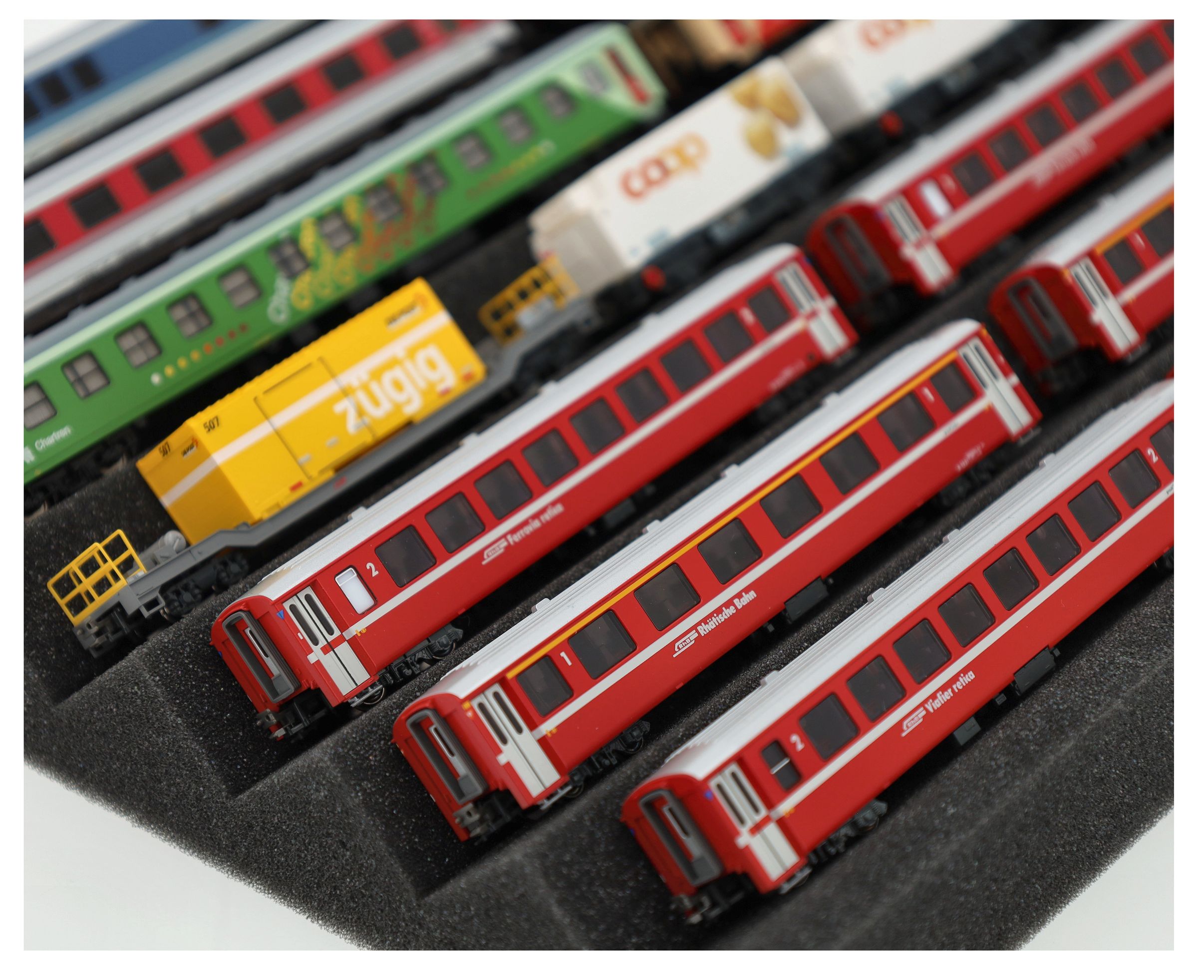 feldherr-model-train-kn030a01-zugliege-spur-n-7-f-cher image 4