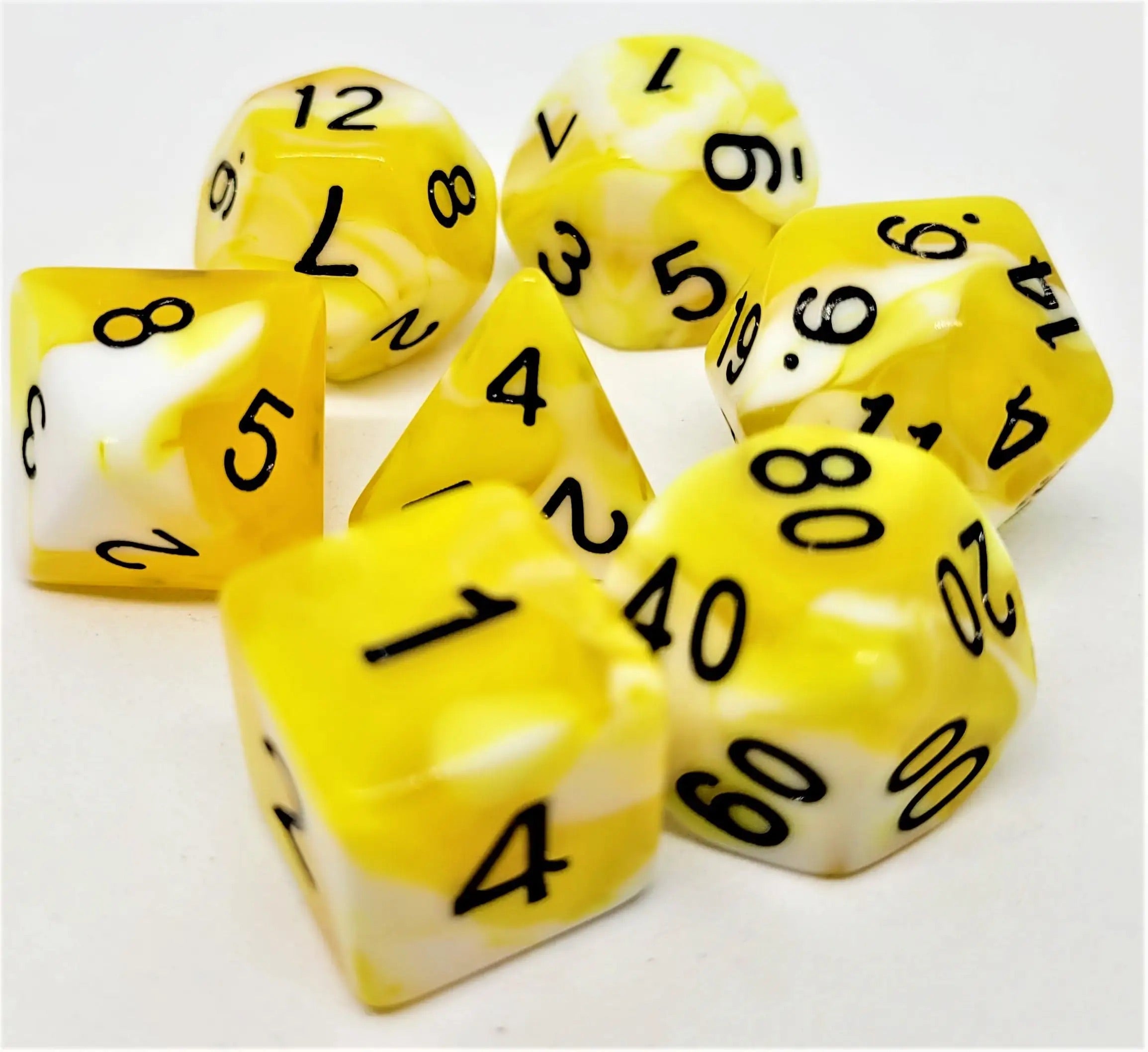 dice4friends-rpg-w-rfelset-racing-yellow-white-gelb-wei-7-tlg image 2