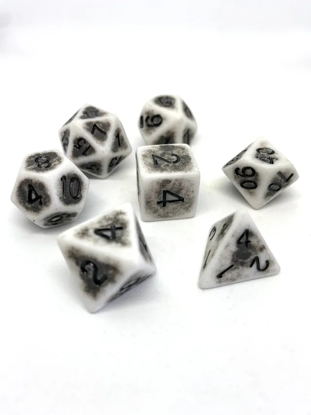 dice4friends-7-teiliges-rpg-w-rfelset-ancient-flintstone-grey-w-rfel image 1