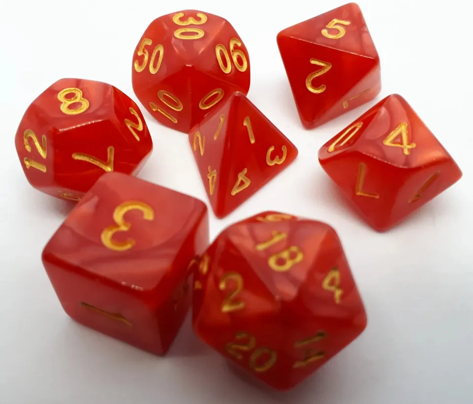 dice4friends-pearl-7-teiliges-rpg-w-rfelset-rot-gold image 1