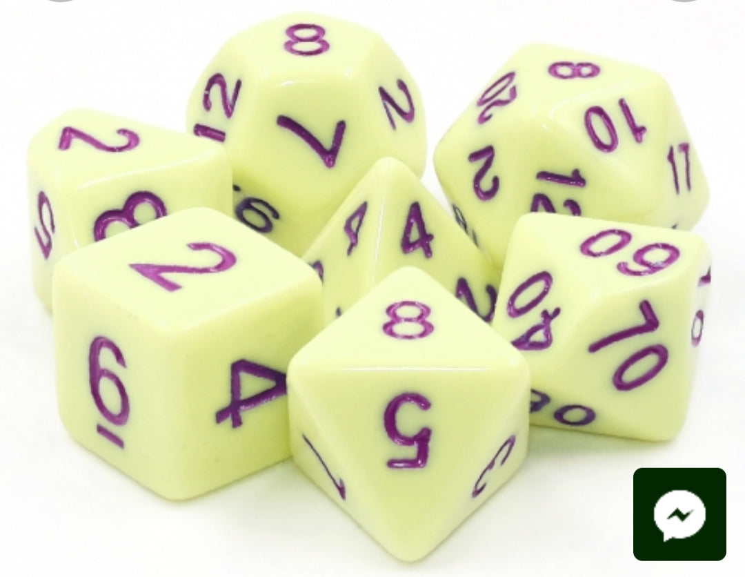 dice4friends-opaque-soapy-yellow-7-teiliges-rpg-w-rfelset-gelb image 1