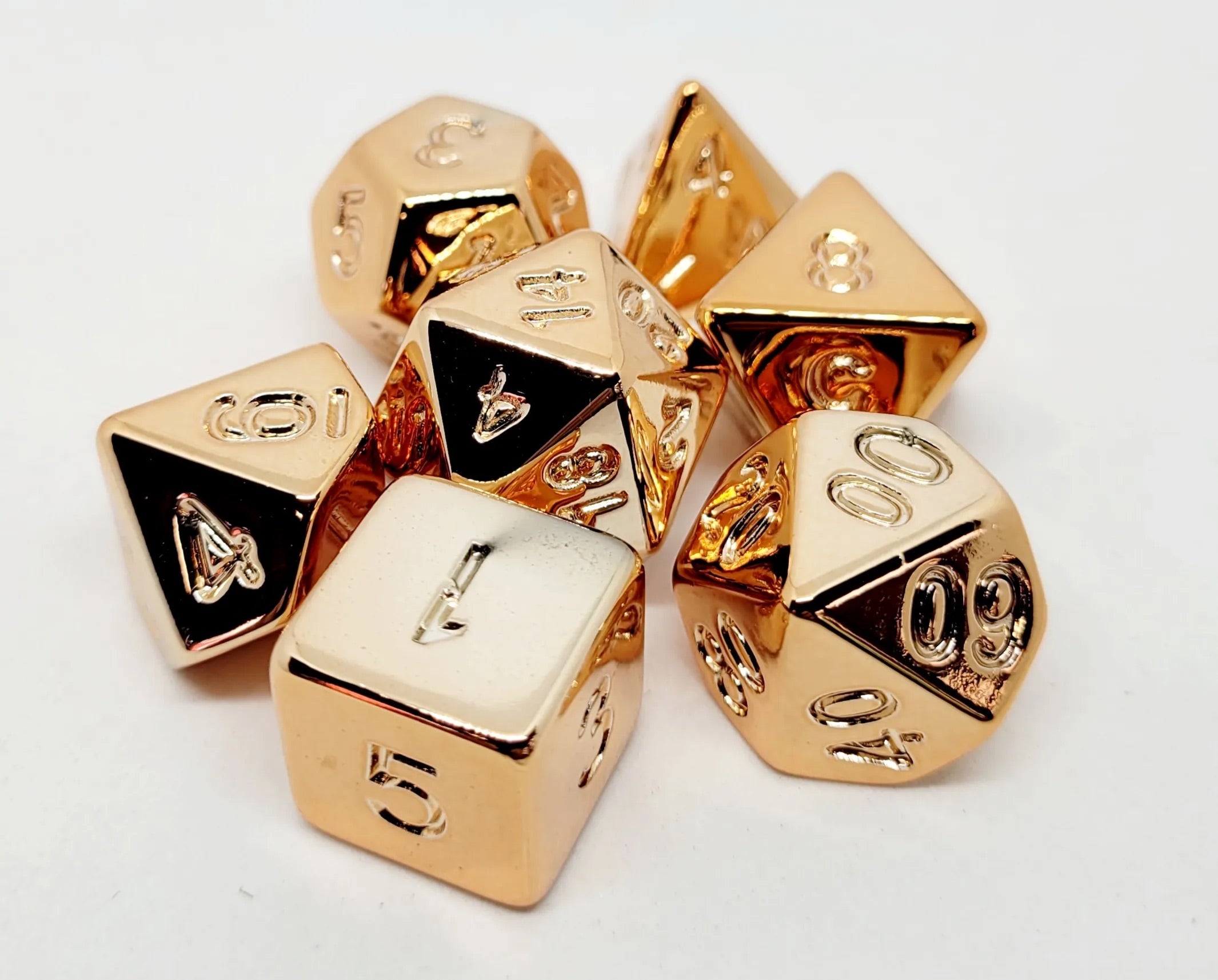 dice4friends-rpg-w-rfelset-metall-shiny-champagner-7-teilig image 1