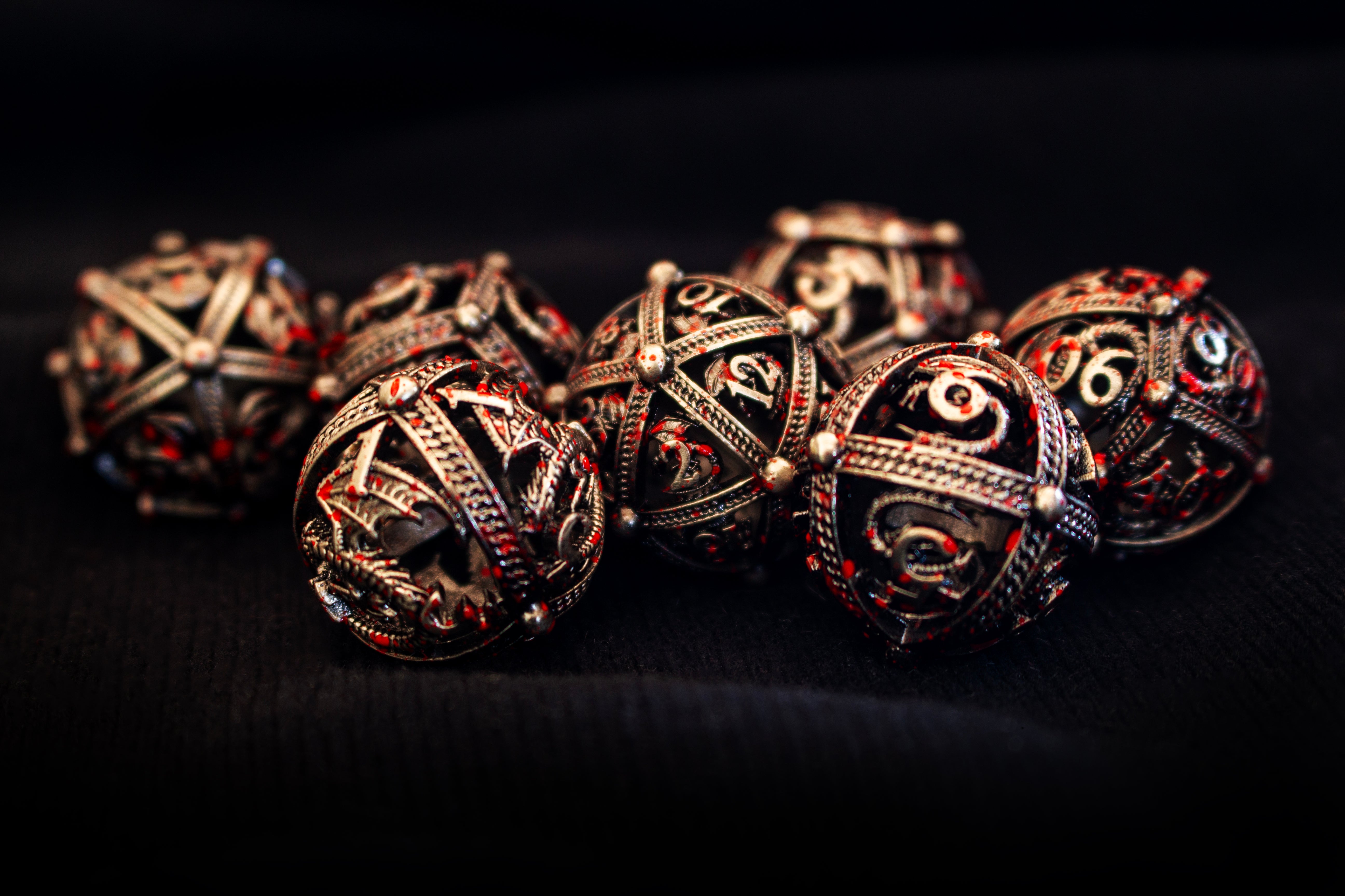 drawlab-metal-dice-sets-hollow-bloody-dragon-silber-7-teilig image 1