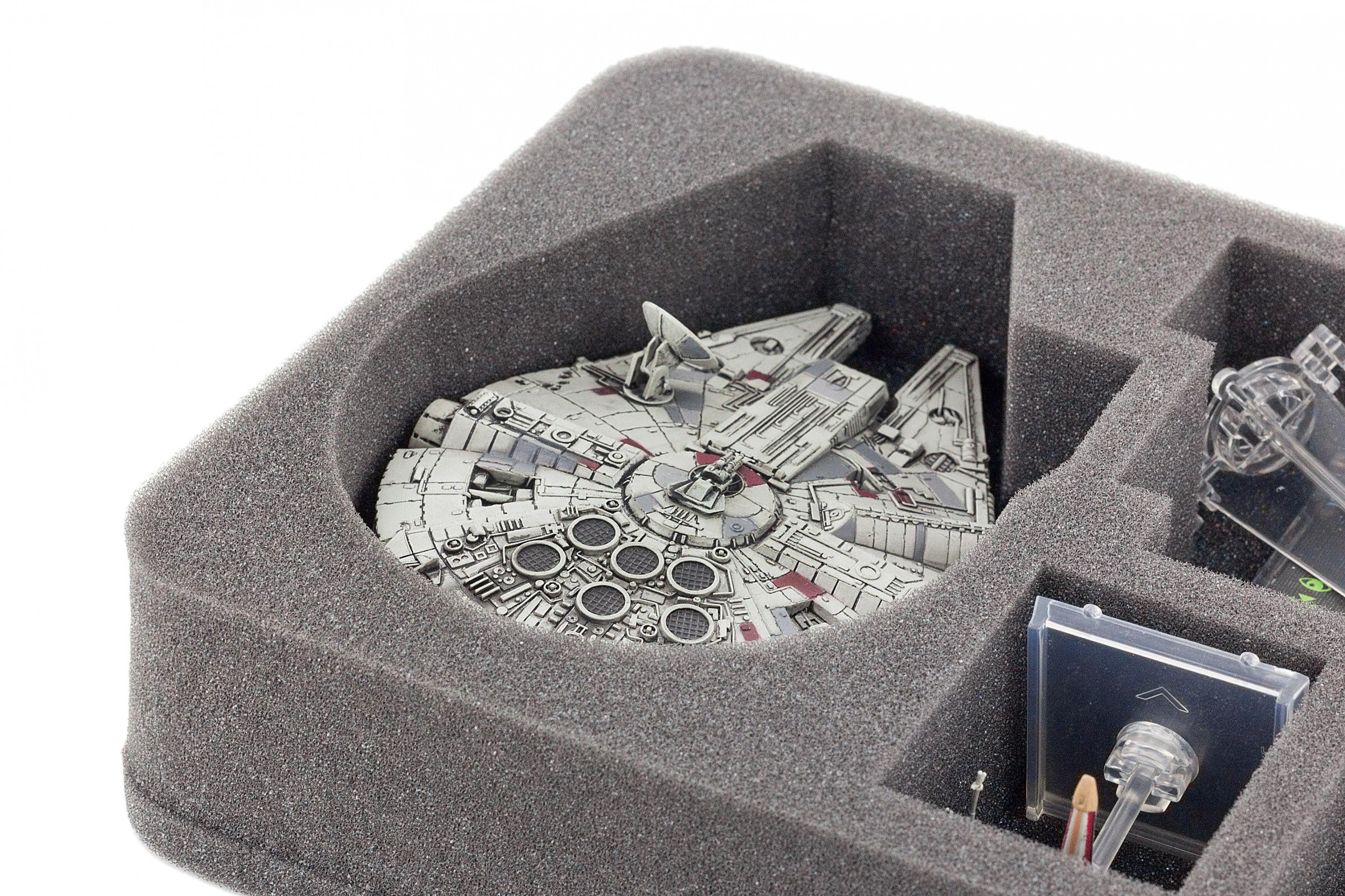 feldherr-foam-trays-hs050a091-schaumstoffeinlage-millennium-falcon image 3