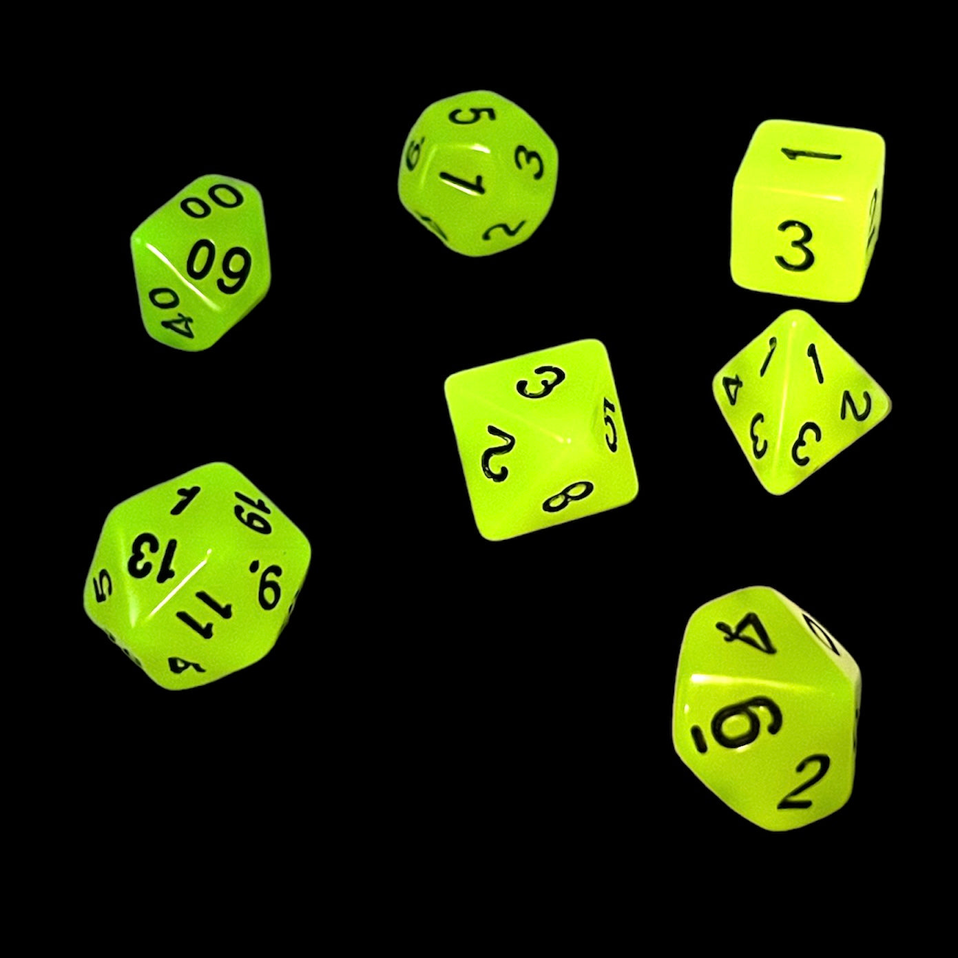 dice4friends-rpg-glow-yellow-w-rfelset-7-teilig-leuchtend-gelb image 4