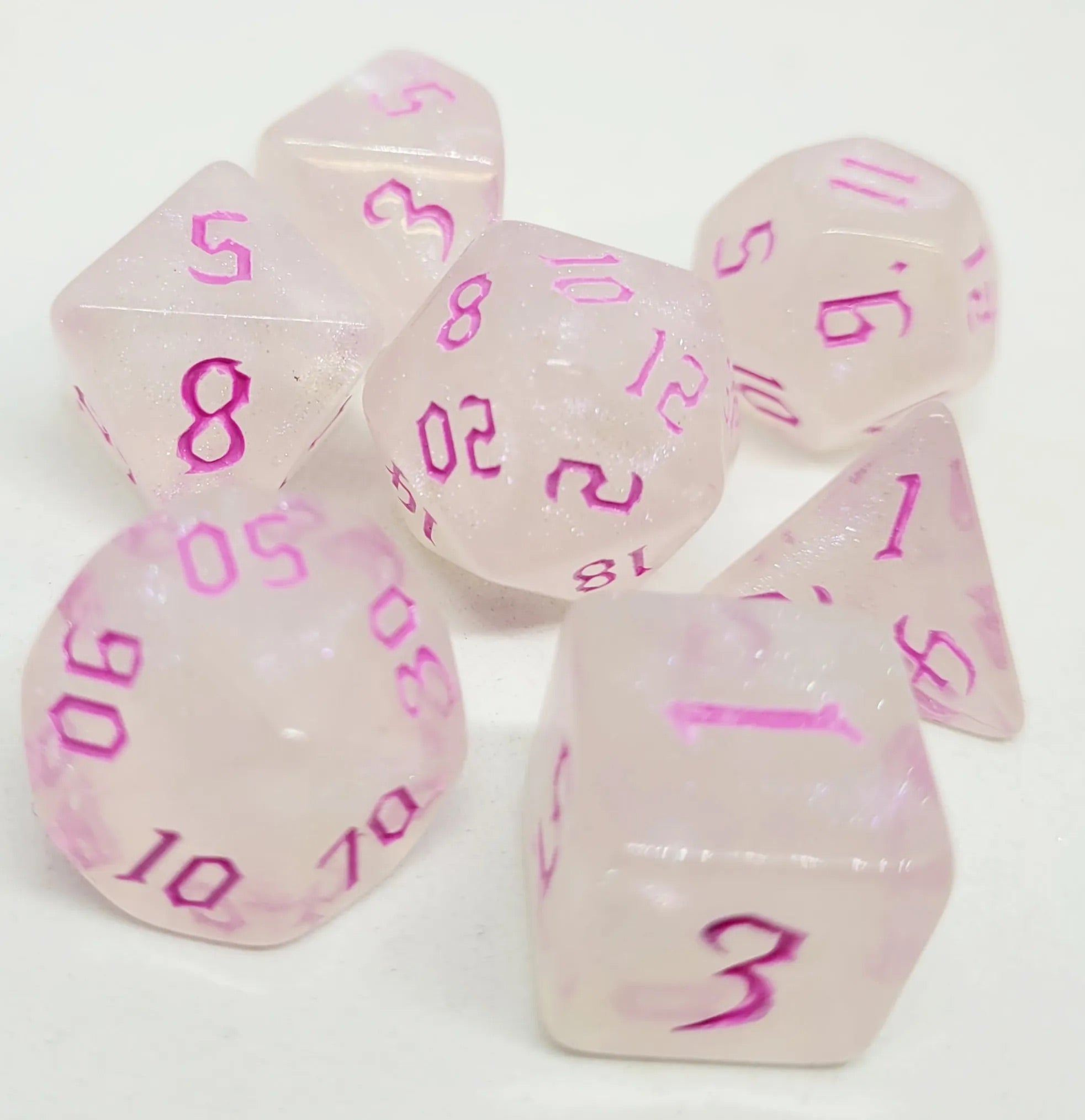 dice4friends-rpg-w-rfelset-galaxy-milky-shine-pink-7er image 1