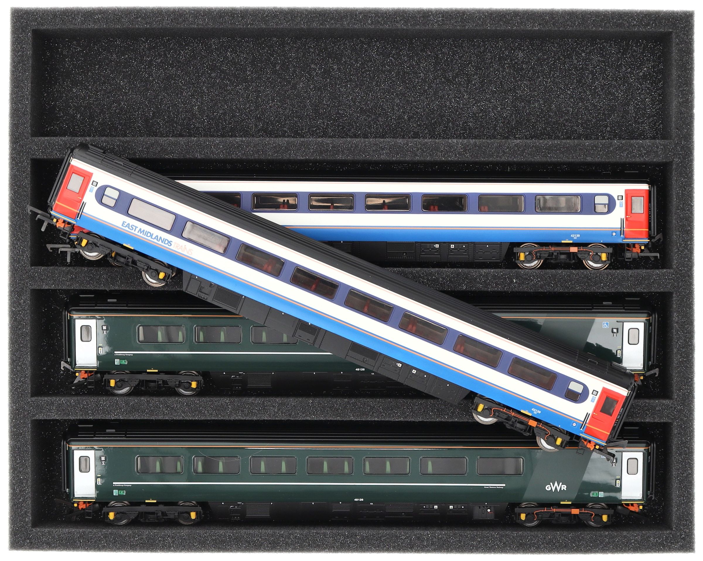 feldherr-model-train-fs050a032-schaumeinlage-00-spur-4-f-cher image 5