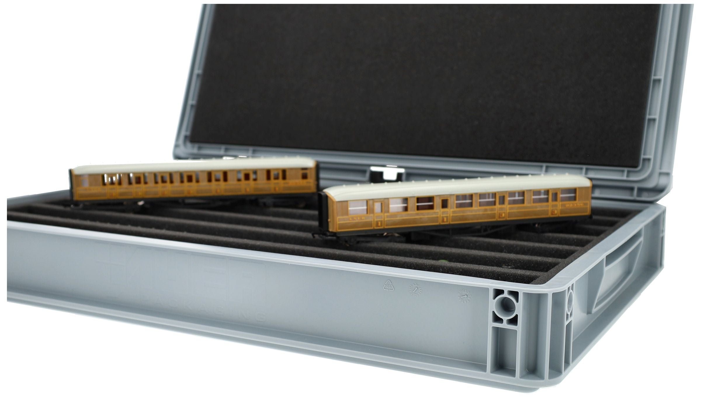 feldherr-model-train-eurobox-set-00-7-f-cher-senkrecht-60x40 image 7
