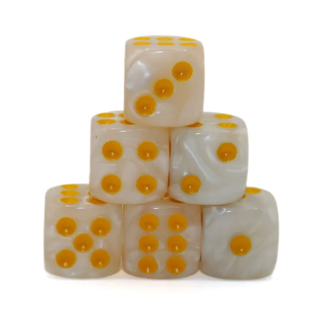 dice4friends-d6-augenw-rfel-set-pearl-wei-gold-16mm-6-w-rfel image 1