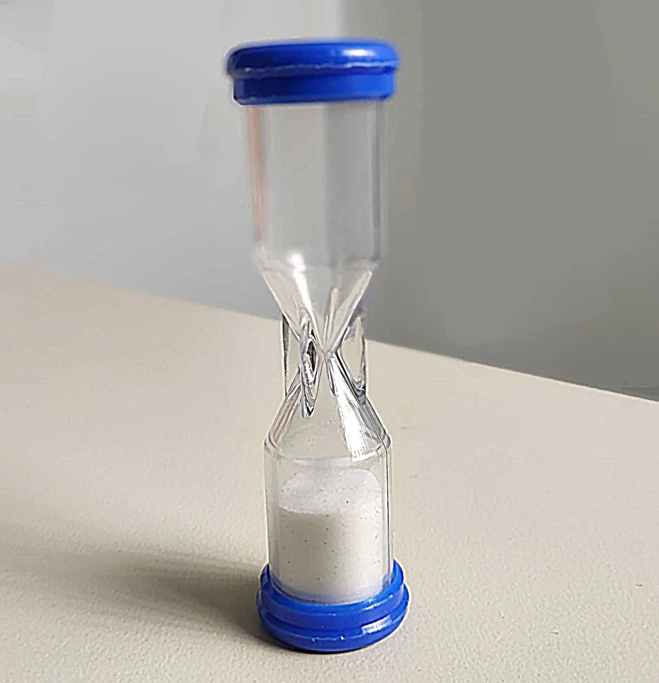 drawlab-games-two-minute-hourglass-sanduhr-2-minuten-10-cm image 1