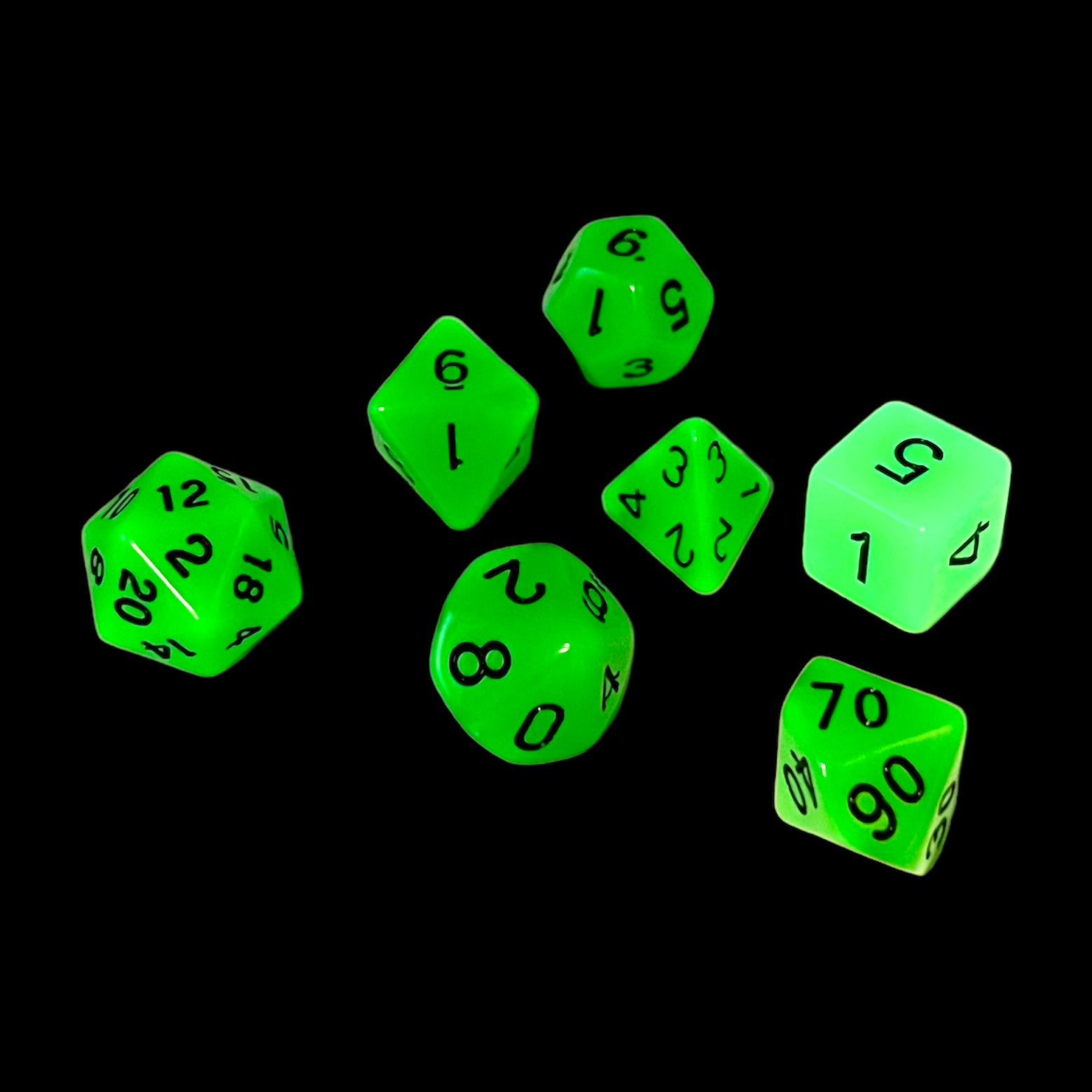 dice4friends-7-teiliges-rpg-w-rfelset-glow-green-nachtleuchtend-gr-n image 4