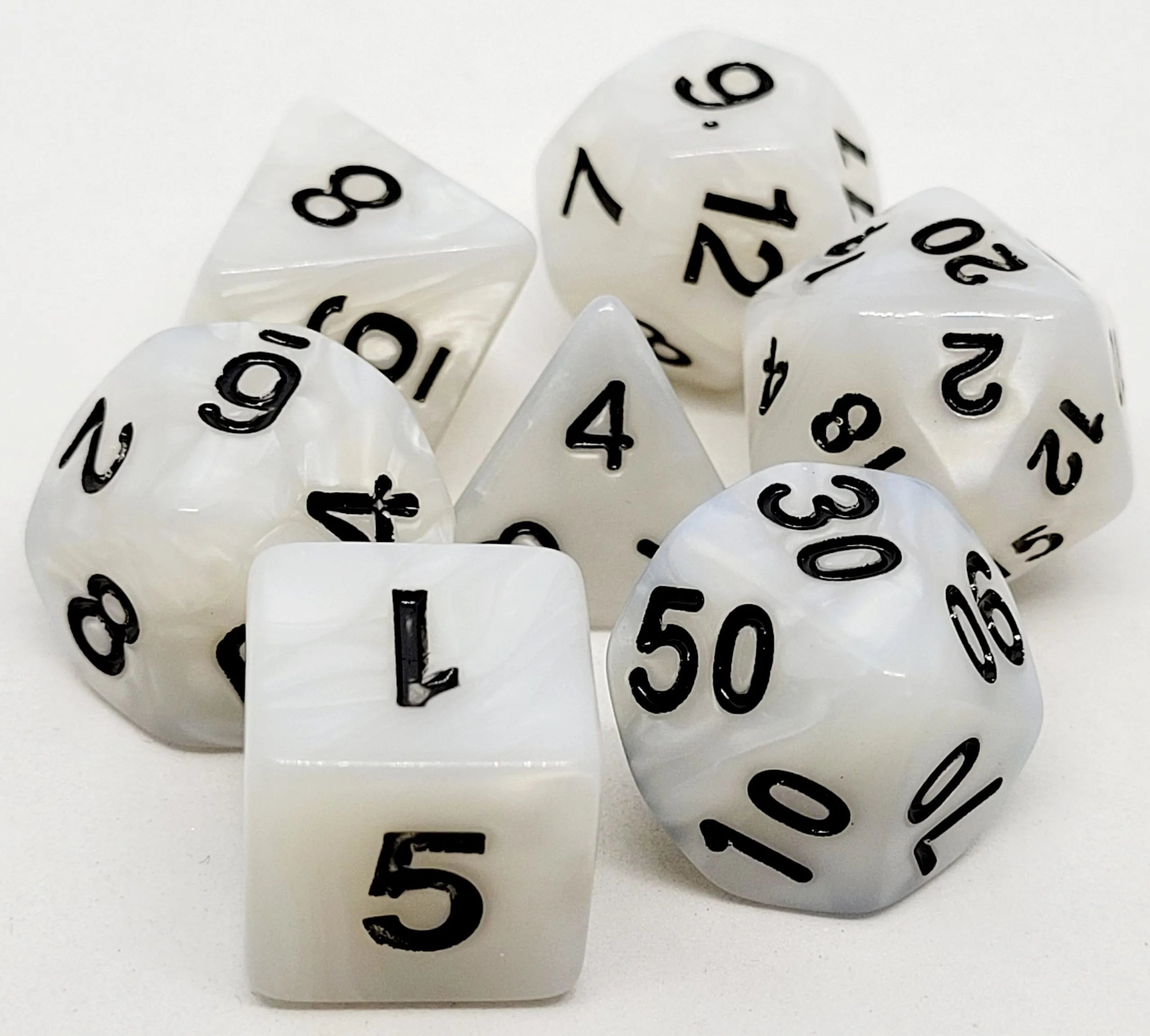 dice4friends-rpg-w-rfelset-7-teilig-pearl-white-black image 1