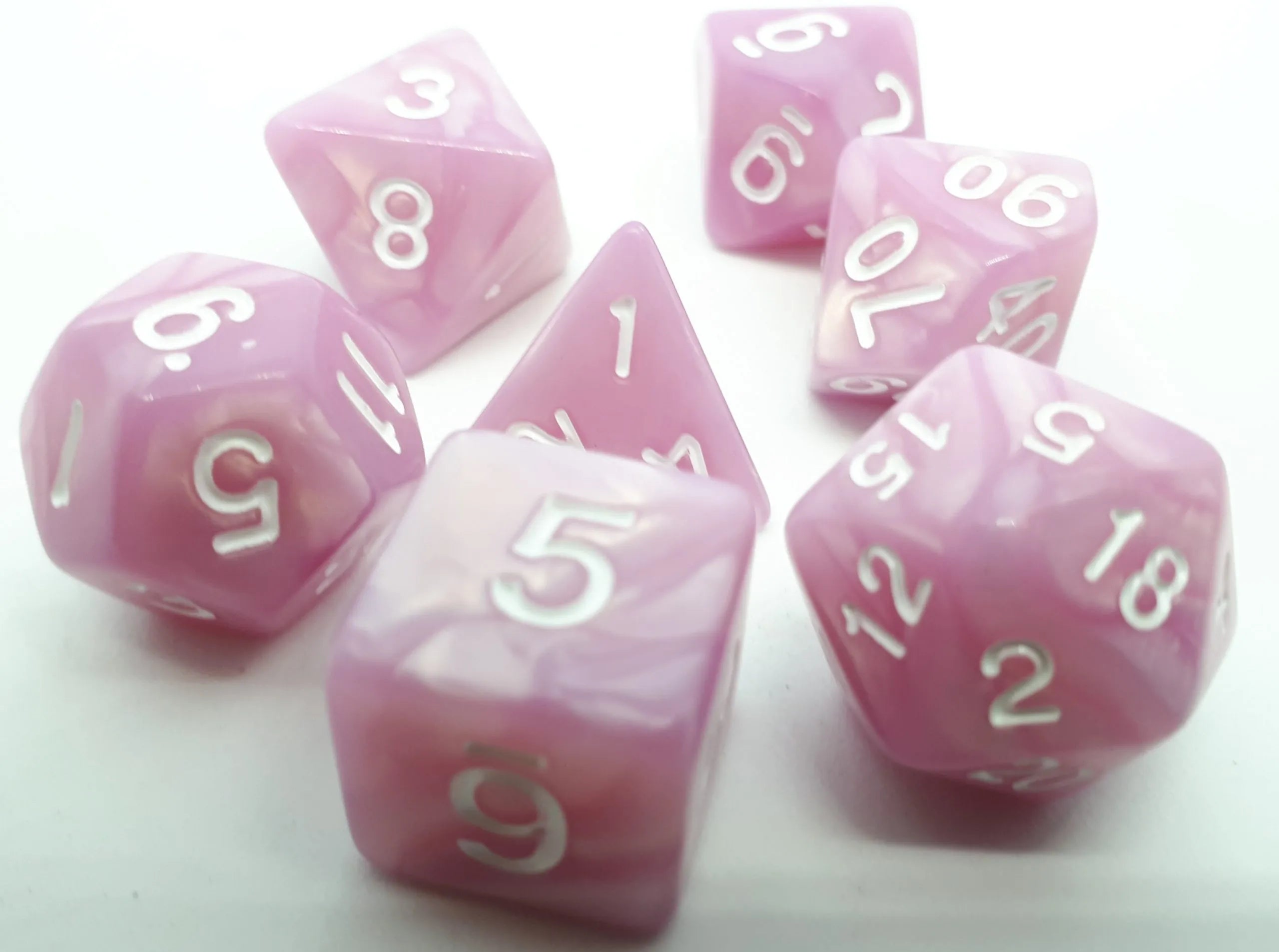 dice4friends-pearl-rpg-w-rfelset-7-teilig-lavender-white image 1