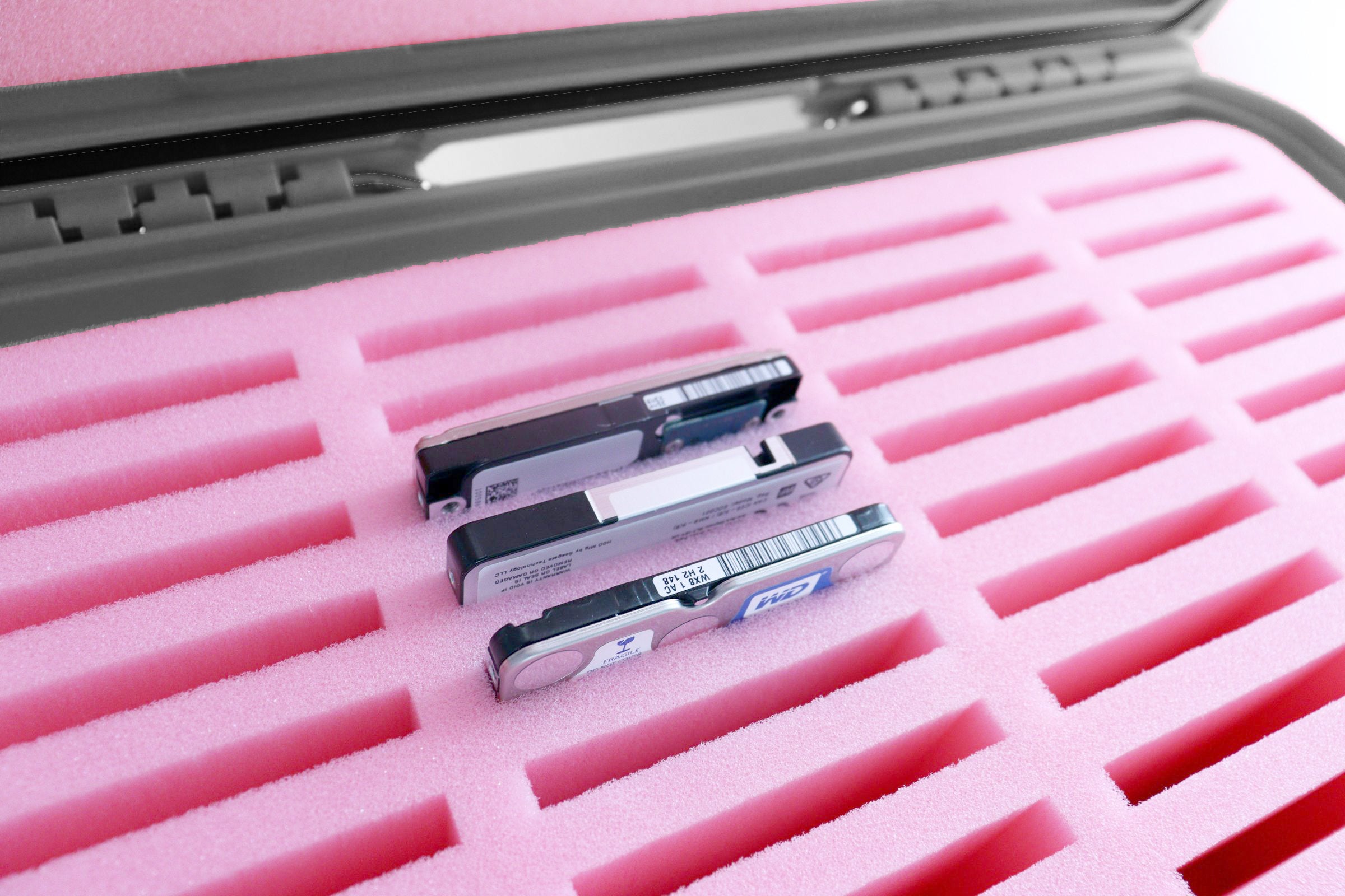feldherr-accessories-schutzkoffer-48-f-cher-anthracite-ssd-2-5-zoll image 4
