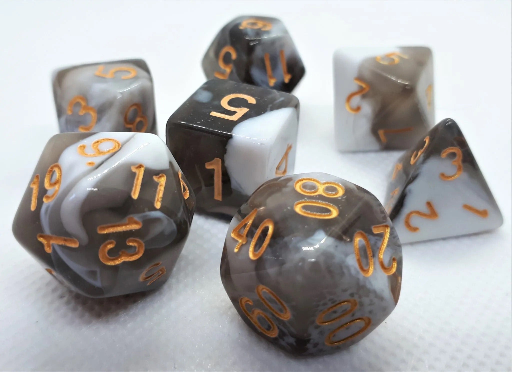 dice4friends-rpg-w-rfelset-7-teilig-racing-black-white-grau image 2