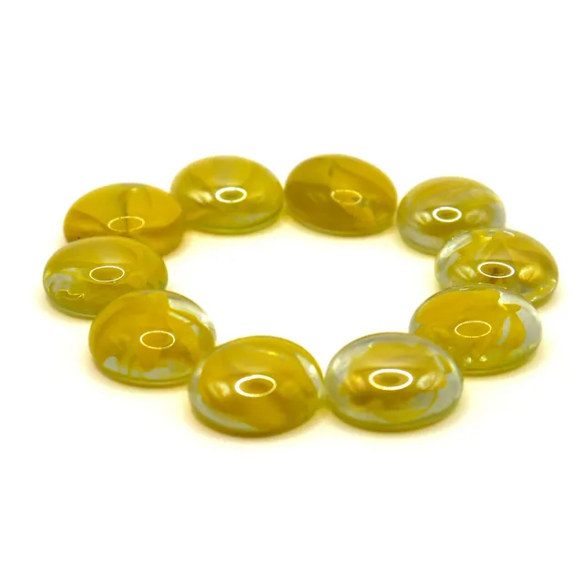 dice4friends-spielsteine-glas-10er-set-transparent-gelb image 1