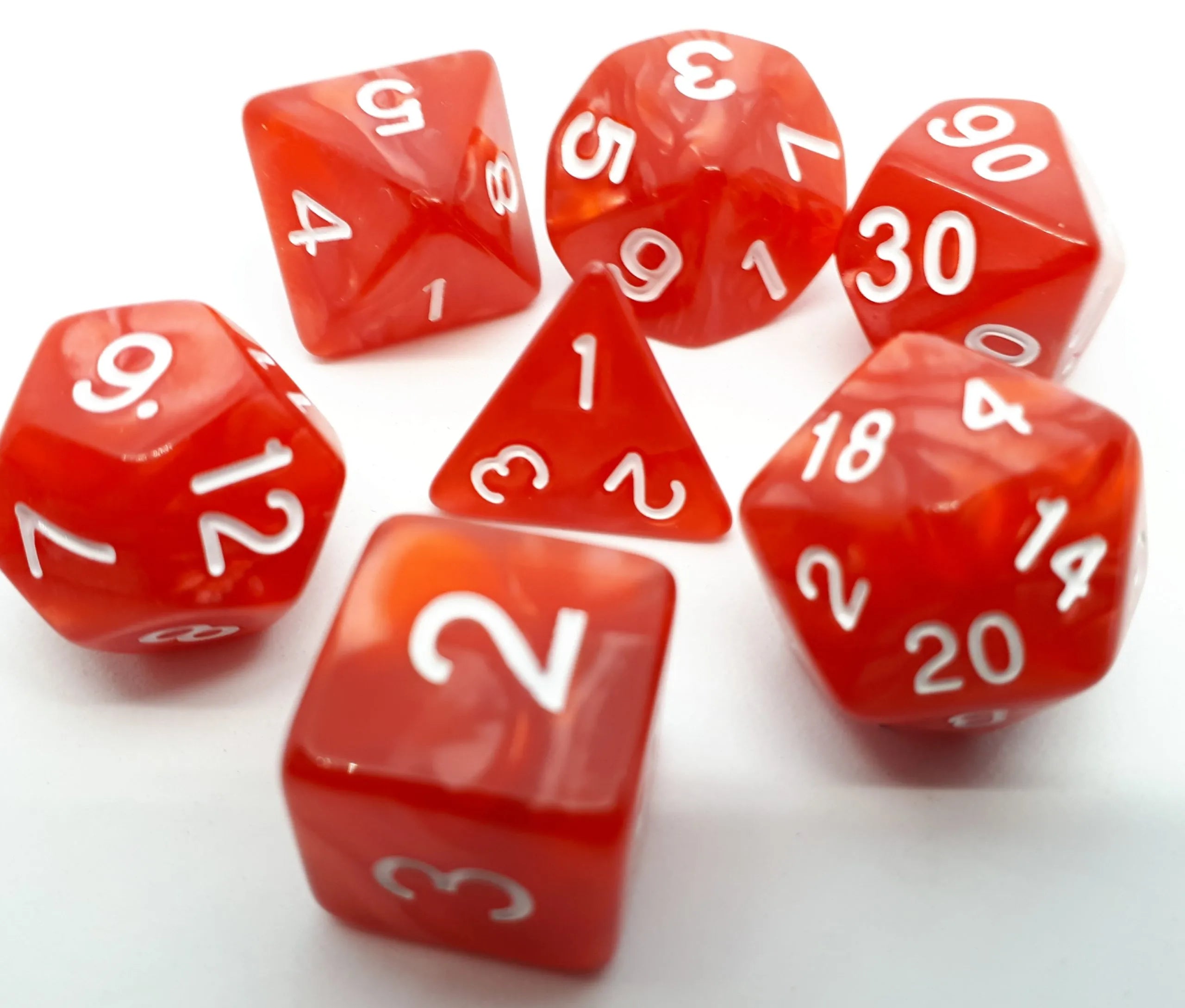 dice4friends-7-teiliges-rpg-w-rfelset-pearl-red-white-7-w-rfel-rot image 1