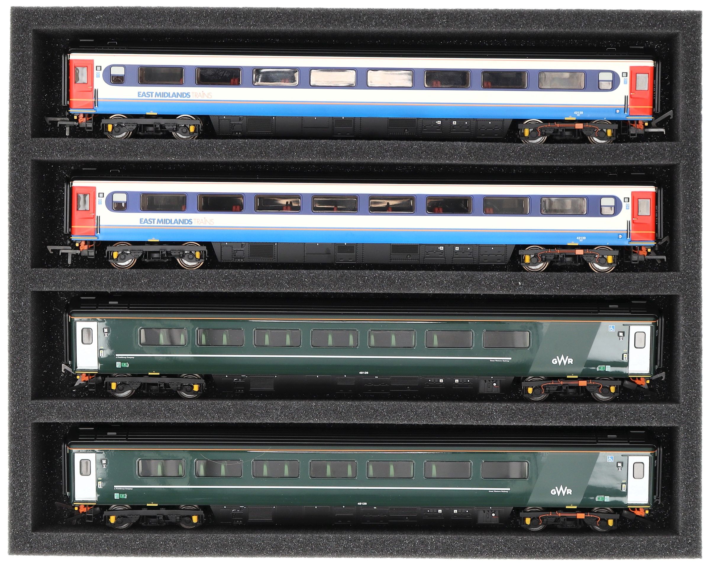 feldherr-model-train-fs050a032-schaumeinlage-00-spur-4-f-cher image 4